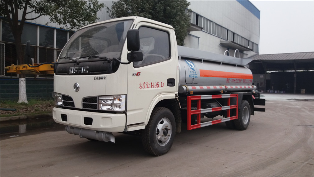 Veículo de reabastecimento Dongfeng Xiaodu Likaka [capacidade de 2,5 cubicos, placa azul]