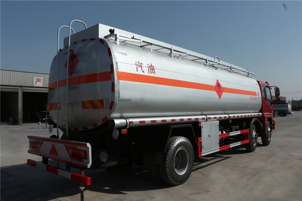 Veículo de reabastecimento de 24 cubos de capacidade para Futian Ouman 4x4, montado na parte traseira
