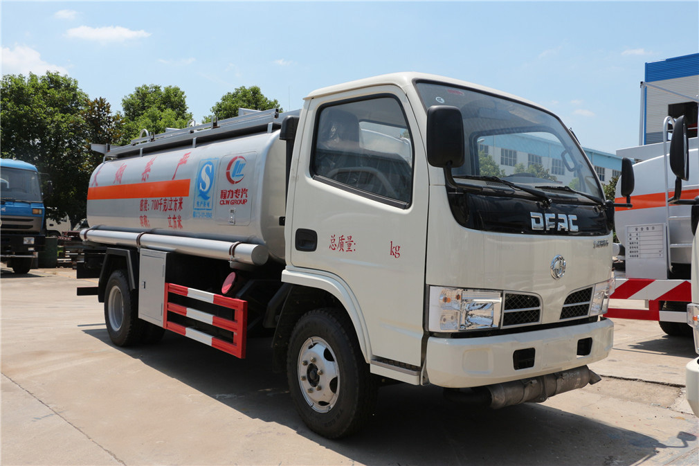 Veículo de abastecimento Dolikha pequeno da Dongfeng [5 cubicos]