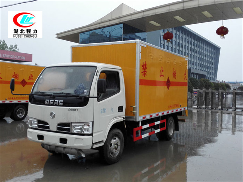 Veículo de Transporte de Gás de 4 metros Dongfeng [Classe II, Placa de Licença Azul]
