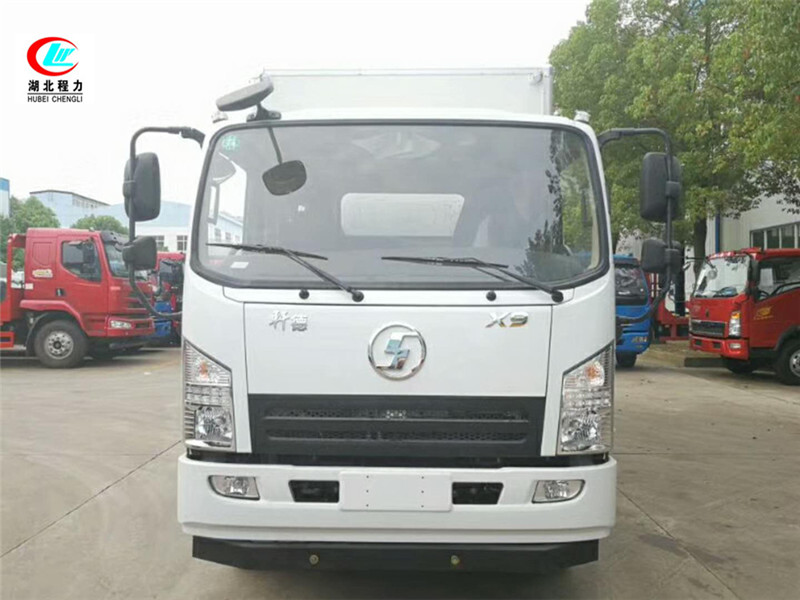 Veículo de transporte de gás inflamável tipo caixa de 5,1 metros do Shaanxi Auto Xuande [Classe II]
