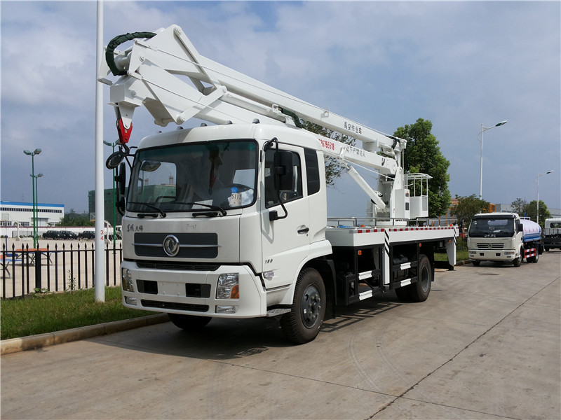 (20 - 22 metros) Dongfeng Tianjin - Veículo de Elevação com Braço Articulado dobrável