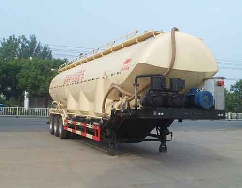 Caminhão de Cimento Dongfeng Tianlong