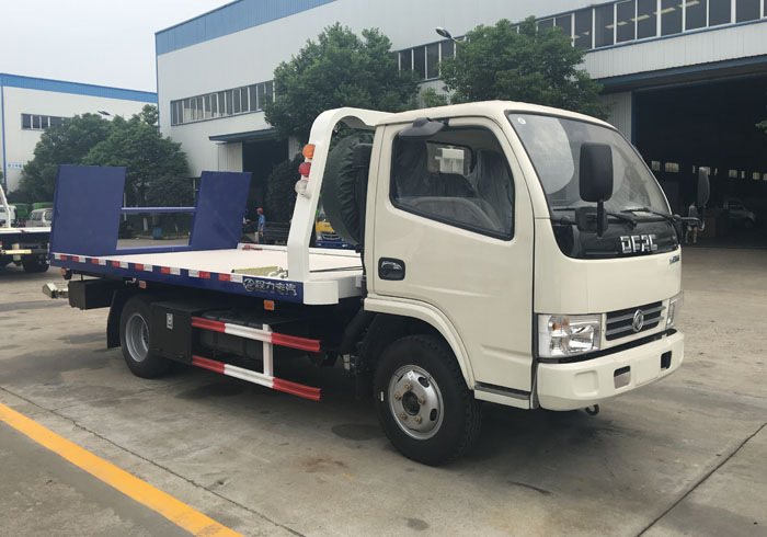 [Dois contra um] Veículo de Obstrução de Estrada Dongfeng Xiaodu Likaka