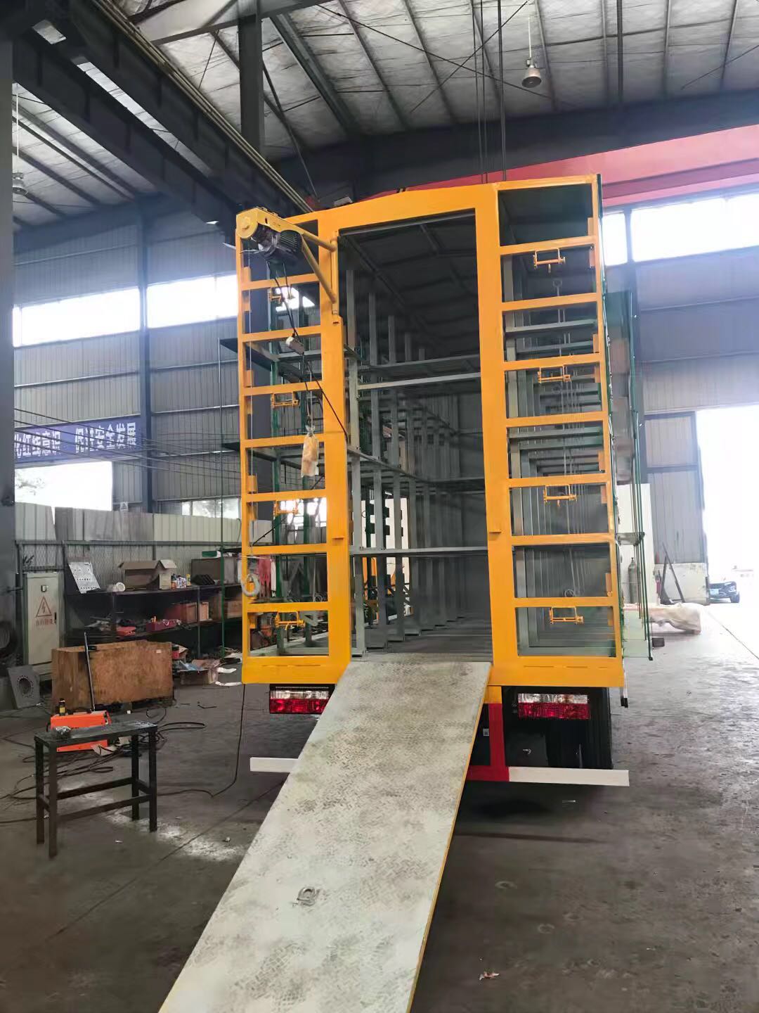 Veículo de apicultura Dongfeng Dolica