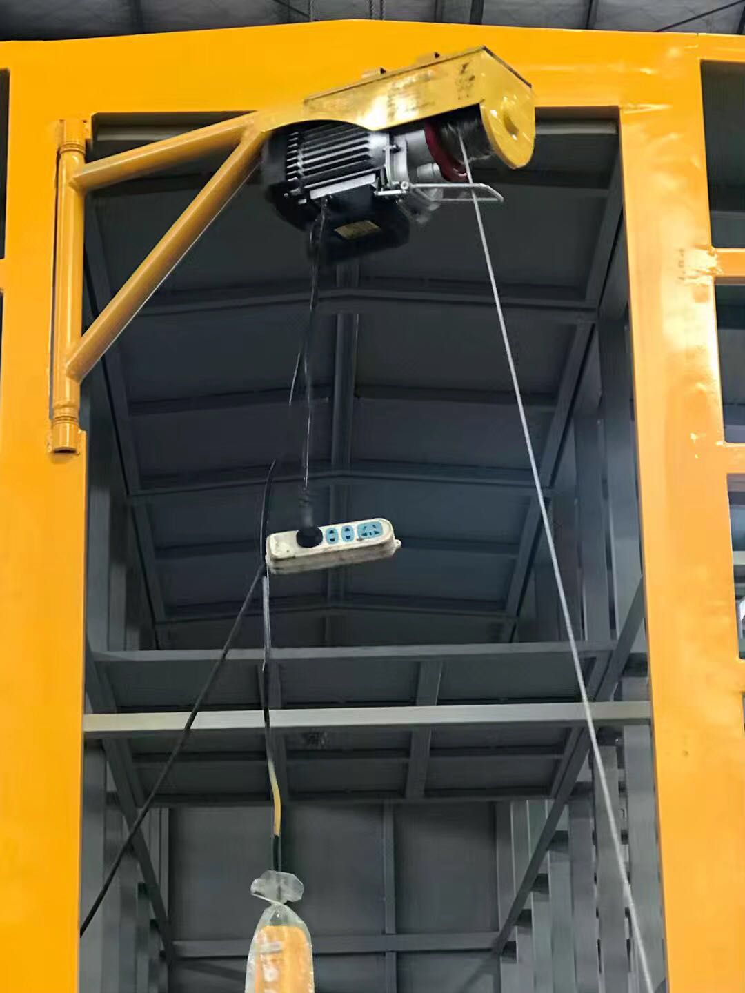 Veículo de apicultura Dongfeng Dolica