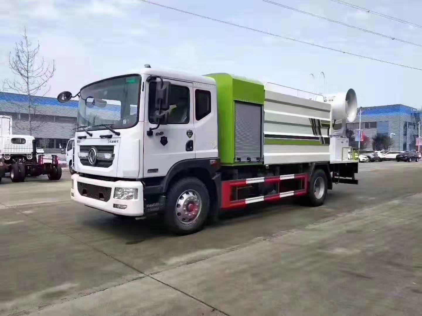 Veículo de controle de poeira multi-funcional Dongfeng D9 Dolica (12 metros cúbicos)