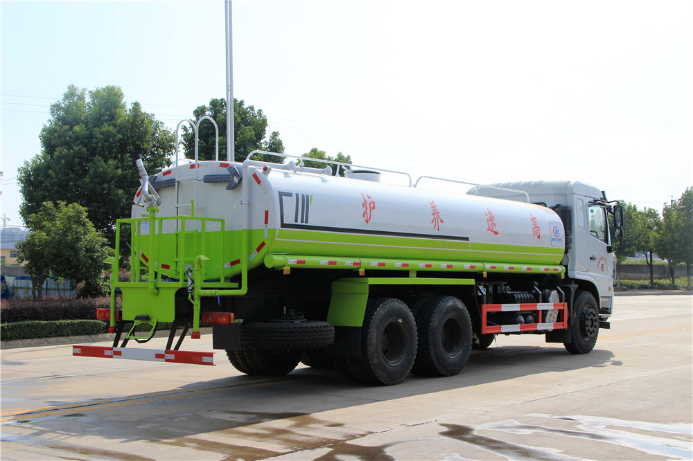 Camione atomizador de água Dongfeng tratora traseira de eixo duplo 20m³