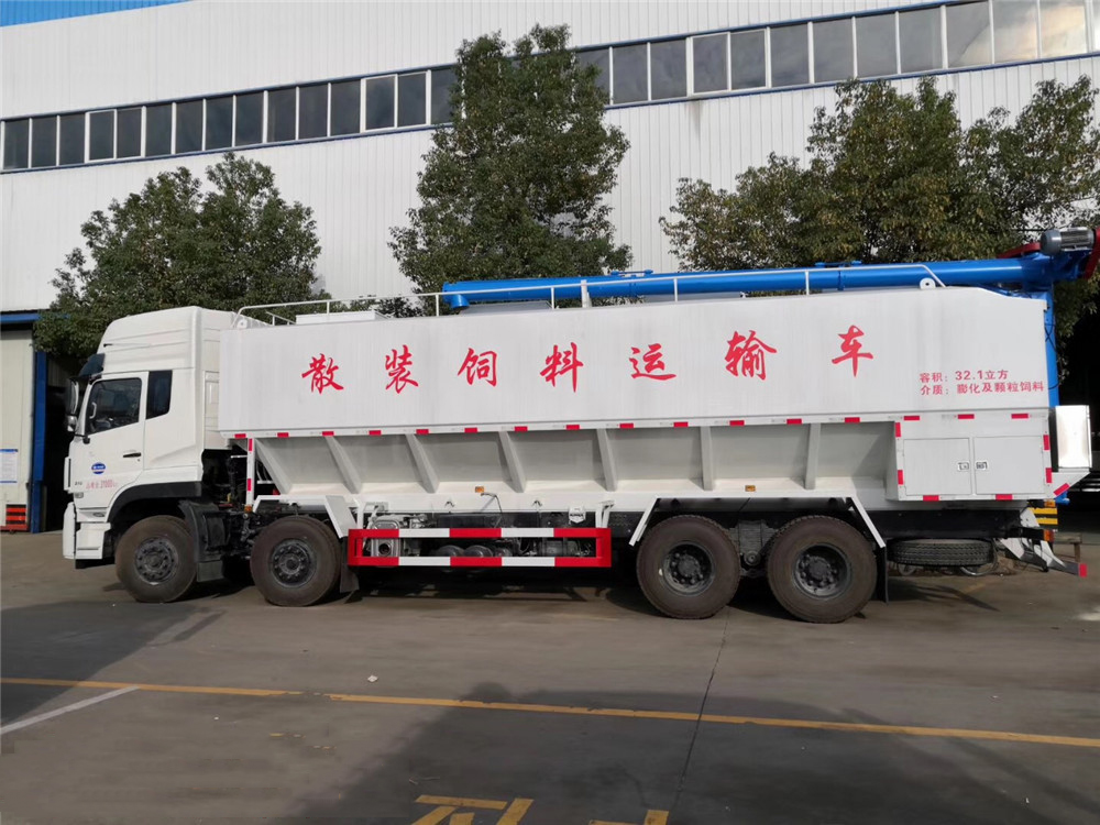 Veículo de transporte de alimentação em massa Dongfeng Tianlong dianteiro-quatro traseiro-oito [40 m³]