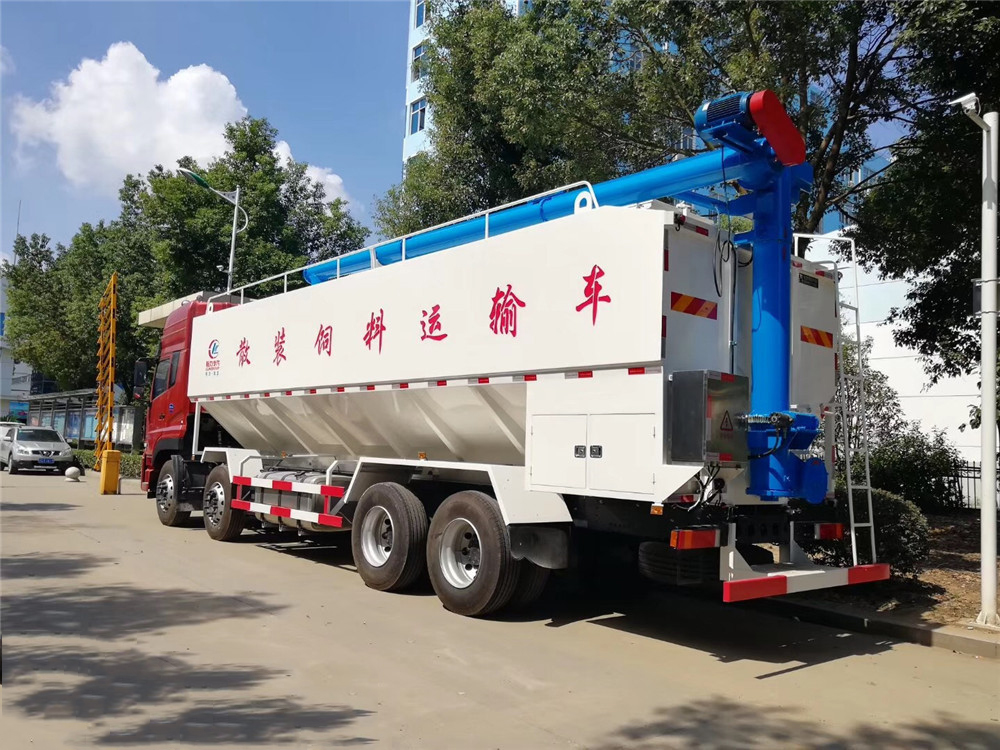 Veículo de transporte de alimentação em massa Dongfeng Tianlong dianteiro-quatro traseiro-oito [40 m³]