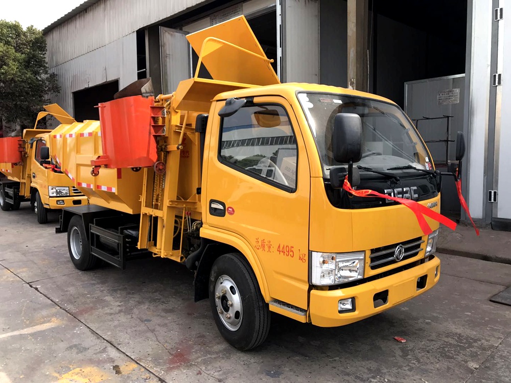 Caminhão de Lodo Dongfeng D6 (Placa Azul Capacidade de 3 toneladas)