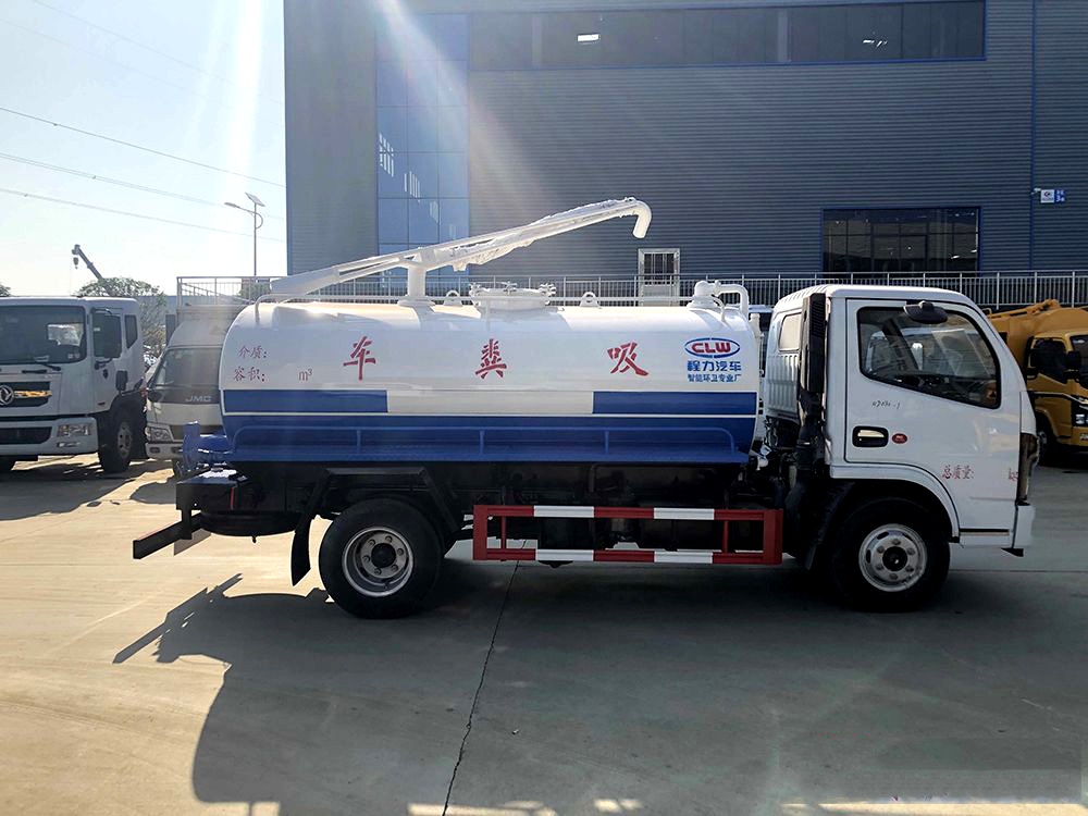 【5 Partes】 Veículo de Coleta de Esgoto Dongfeng D6