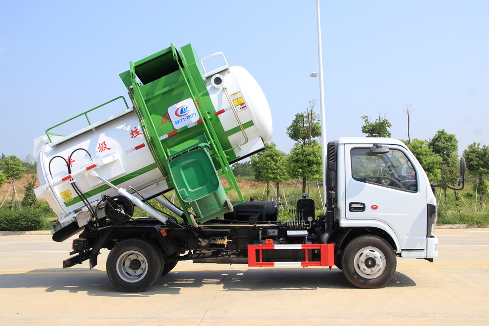 【4.5 Unidade】 Veículo de Coleta de Resíduos Domésticos Dongfeng D6