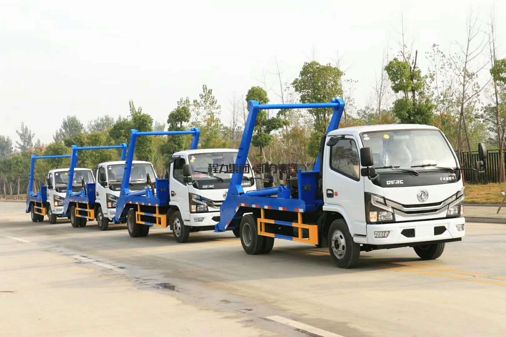 【6 Partes】 Caminhão de lixo Dongfeng D6 com braço articulado