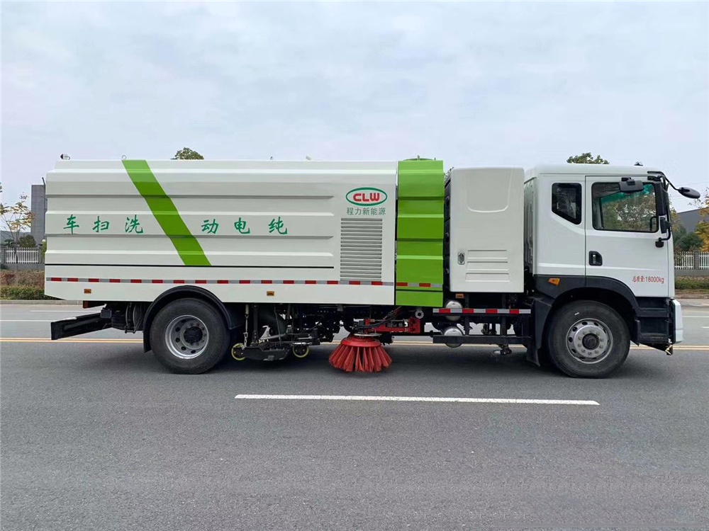 Veículo de limpeza e varrição elétrico [tanque de água de 8 metros cúbicos, tanque de coleta de poeira de 8 metros cúbicos]