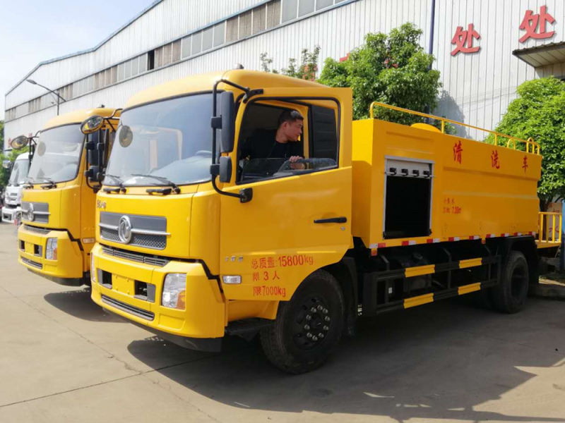 Veículo de Limpeza a Pressão Alta de Tank Dobrável de Tianjin Dongfeng 10-tanque
