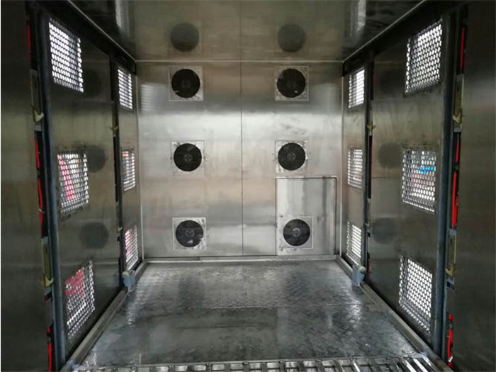 Veículo de transporte de gado Tianjin Dongfeng