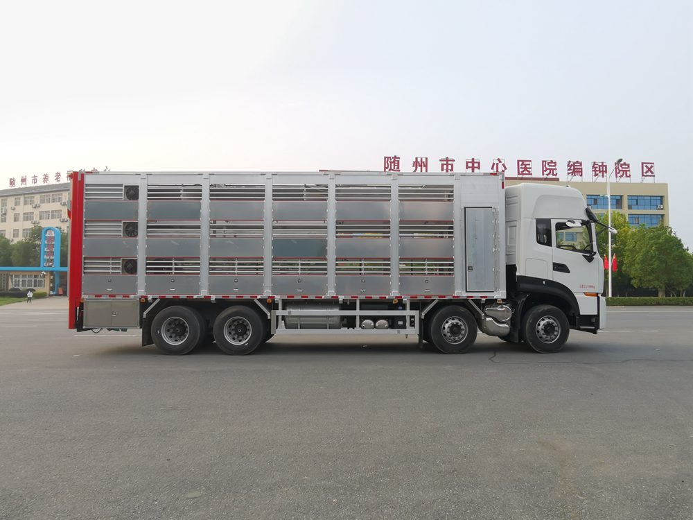 Veículo de Transporte de Gado de Alumínio de Liga de Aço Dongfeng Tianlong