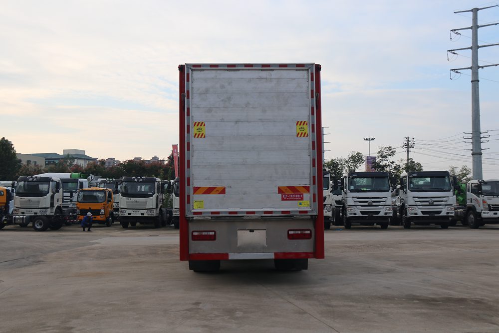 Veículo de Transporte de Porcos e Gado da Jianghuai Gele
