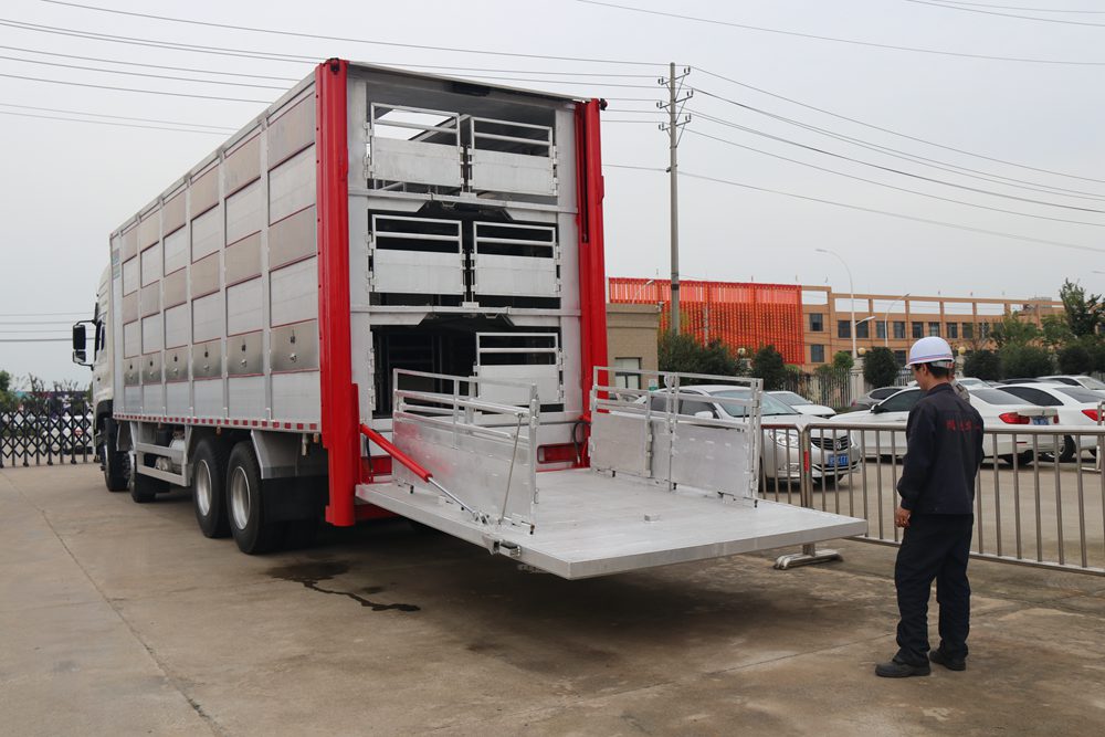 Veículo de Transporte de Gado de Alumínio de Liga de Alumínio Padrão Doméstico da Geração VL do Dongfeng Tianlong