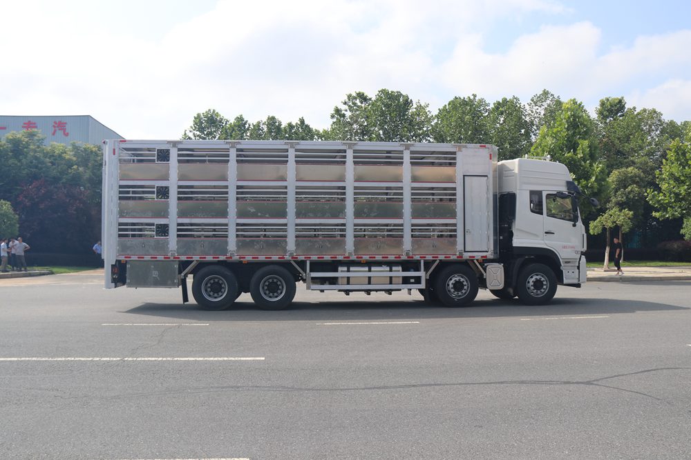 Veículo de Transporte de Gado de Alumínio de Liga de Alumínio Padrão Doméstico da Geração VL do Dongfeng Tianlong
