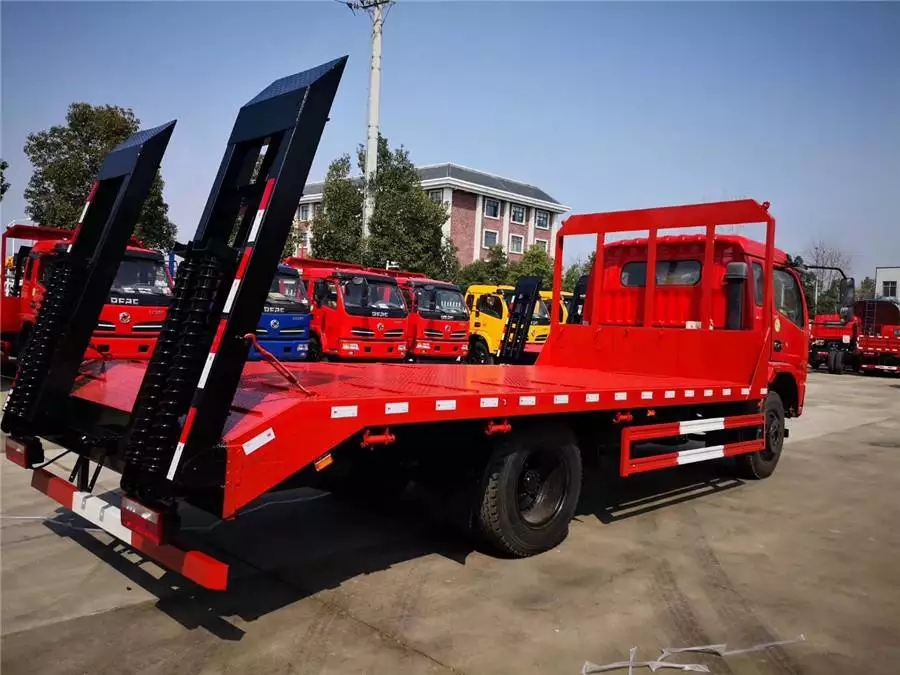 Caminhão de chão plano pesado Dongfeng Furuca de 12 toneladas