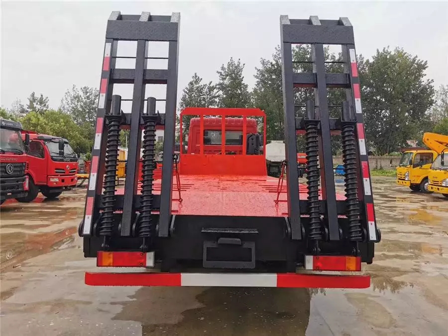 Caminhão de chão plano de eixos duplos traseiros Dongfeng