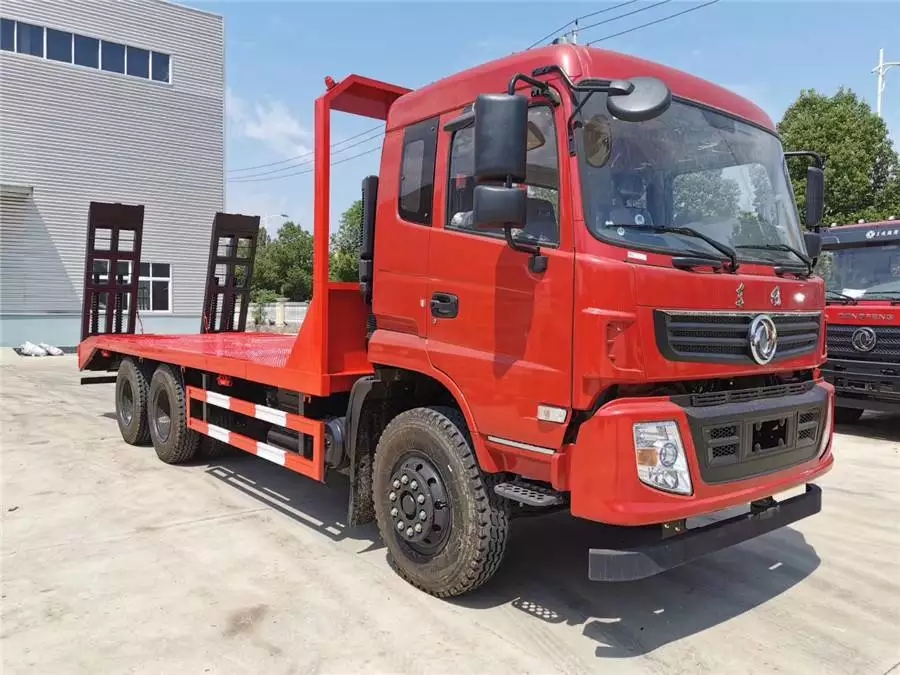 Caminhão de chão plano de eixos duplos traseiros Dongfeng