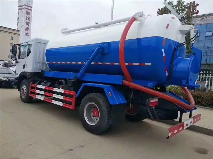 Veículo de sucção de esgoto Dongfeng 10 Tipo A