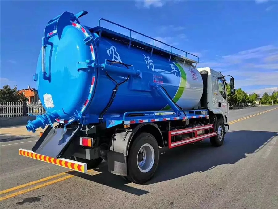 Caminhão de sucção de esgoto Dongfeng Li Auto 12 toneladas