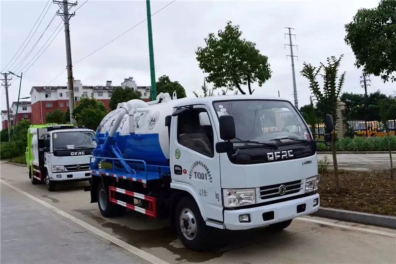 Caminhão de sucção de esgoto Dolica de 5 toneladas da Dongfeng