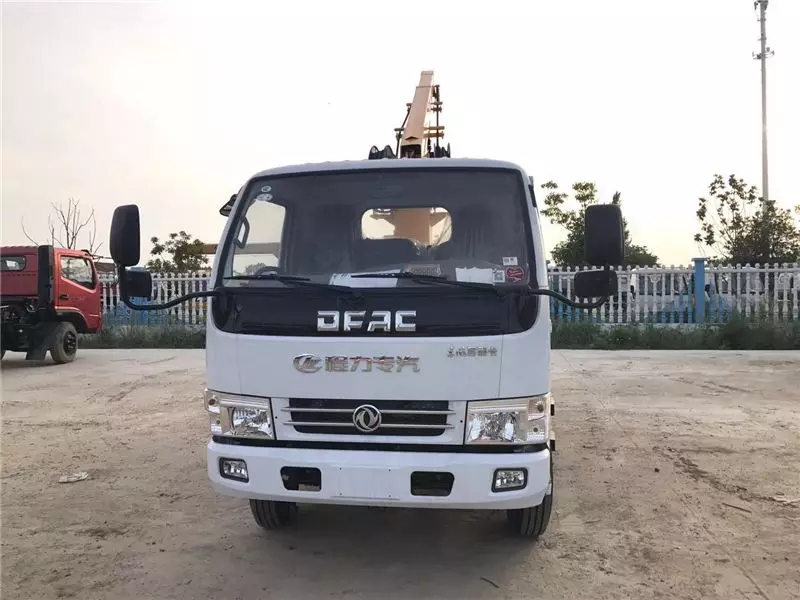 Veículo de aterro e veículo de transporte de lodo Dongfeng Dolica