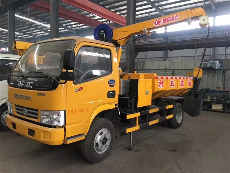 Veículo de Limpeza de Esgoto Dongfeng Dolica