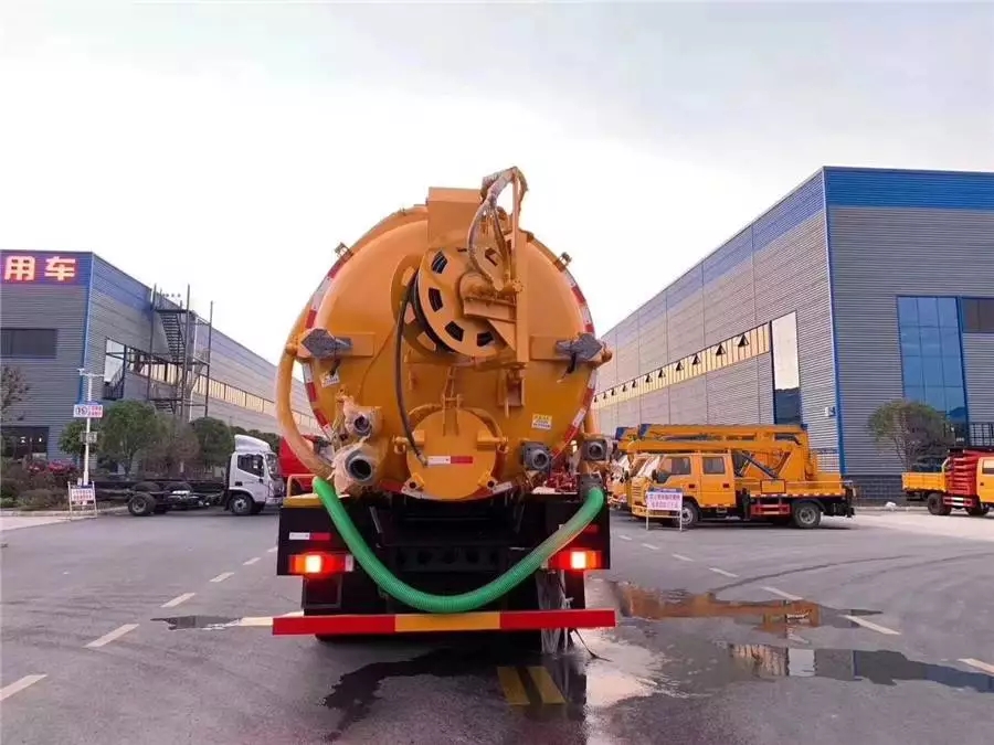 Veículo de limpeza e absorção de esgoto de ponte dupla Tianlonghao de 20 toneladas