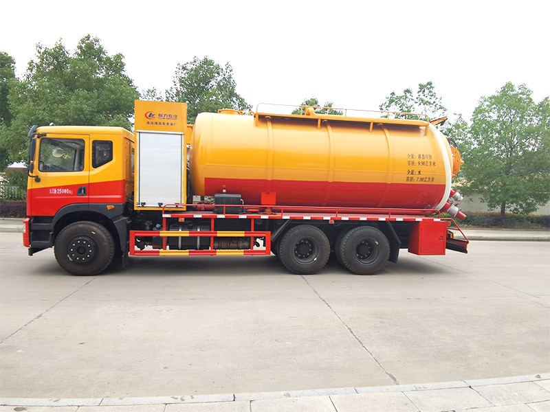 Veículo de limpeza e coleta de poeira traseiro oito rodas T5 da Dongfeng