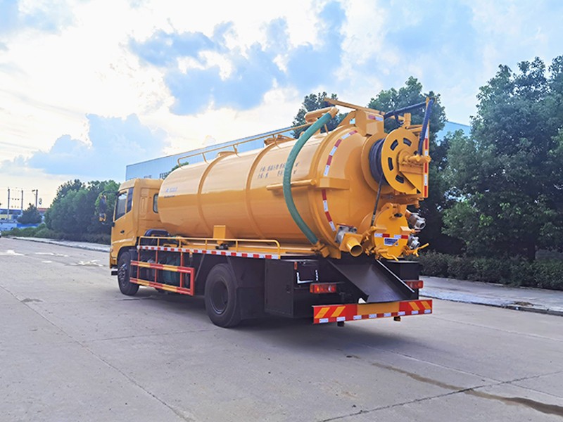 Tianjin não possui veículo para limpeza e sucção de cabelo.