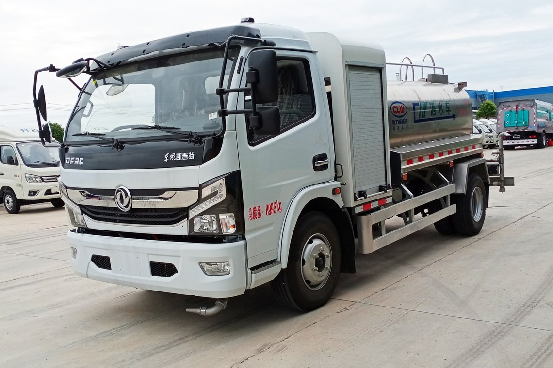 Caminhão-tanque elétrico Dongfeng Kapte de 5 cilindros elétrico de água