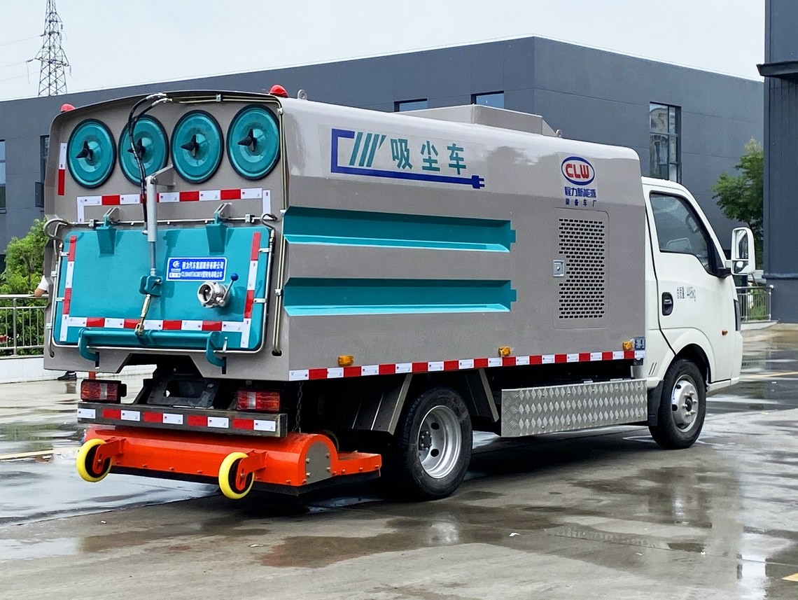 Veículo de limpeza de vácuo elétrico Dongfeng Huashen de 3,5 metros cúbicos