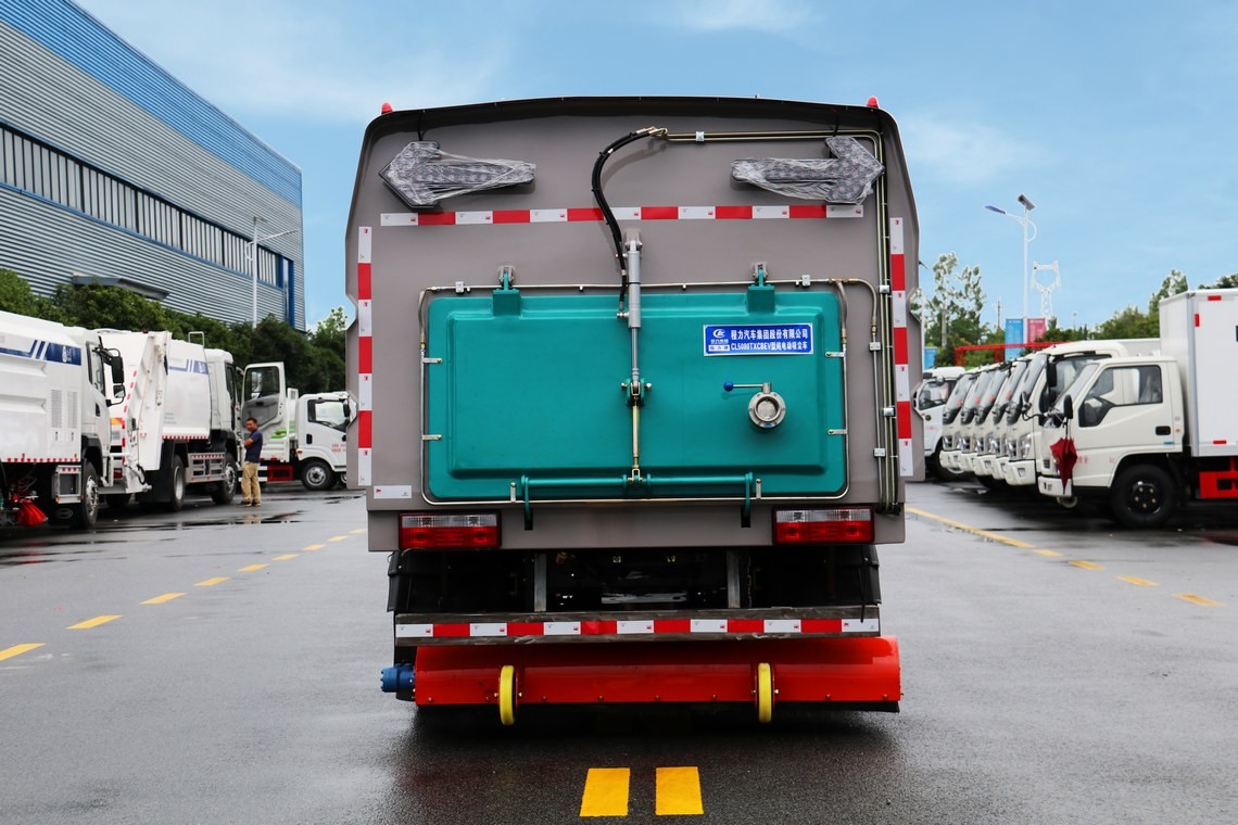 Veículo de Limpeza por Vazamento Dongfeng Huashen 5.5 m³ elétrico