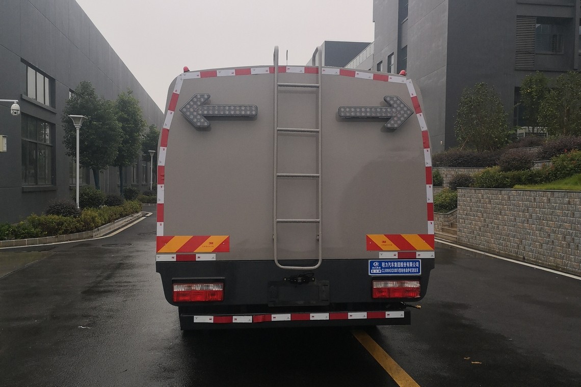 Veículo de Limpeza de Guarda-rail Elétrico Dongfeng Kapte