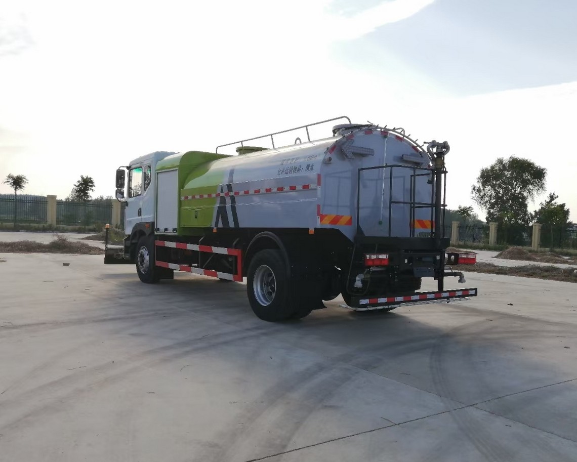 18-ton Dongfeng elétrico a arrasto de estrada - Clw AUTOMOBILE Group Co., Ltd.