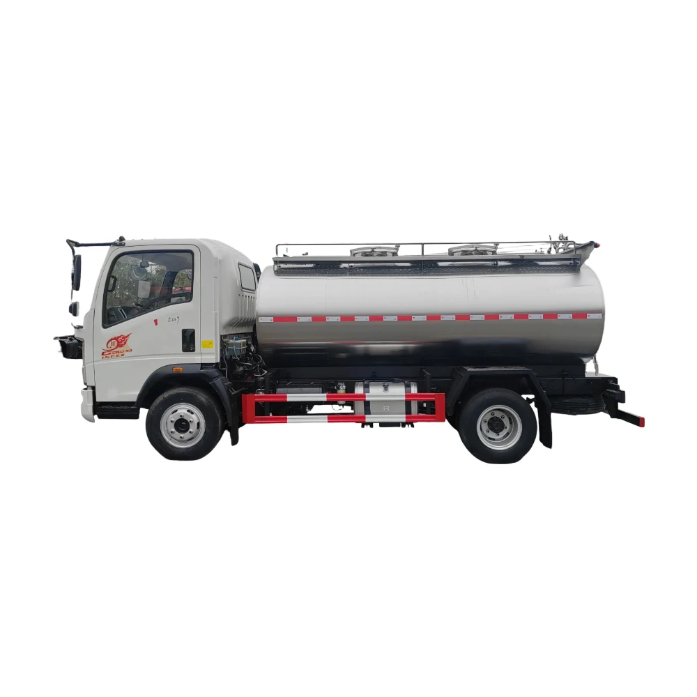 Caminhão refrigerado de leite fresco móvel personalizado de aço inoxidável de grau alimentício de 5000L-30000L, isolado 304 para transporte de leite