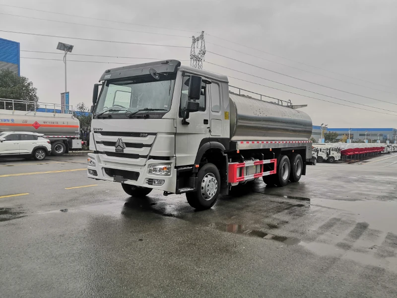 Caminhão Sinotruk HOWO 6X4 Diesel Euro 4 Manual, Carretas de Água de 20 Cubos, Veículo de Bomba de Incêndio, Novos Componentes Principais, Motor Novo