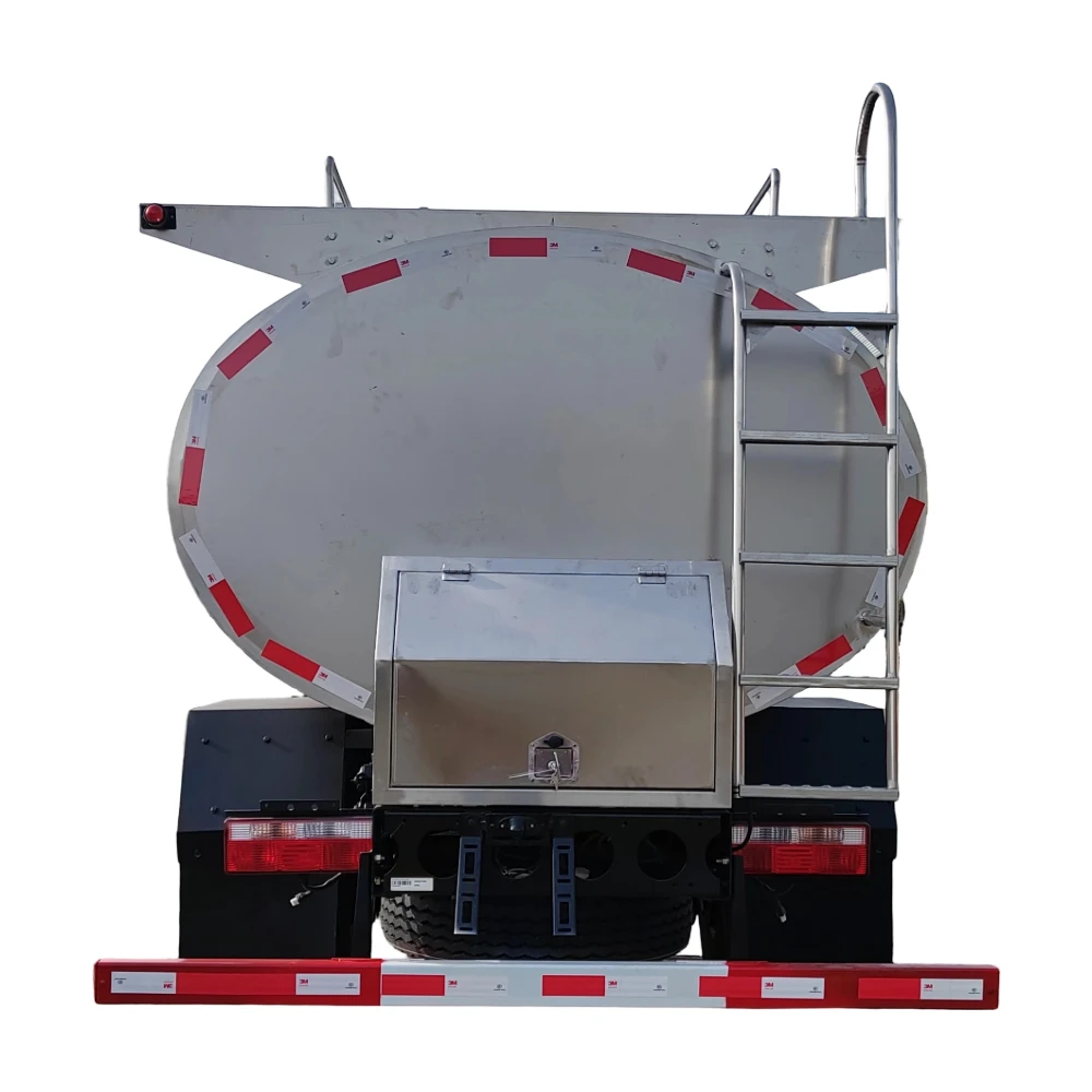 Frigorífico móvel personalizado de aço inoxidável de 5000L-20000L, de grau alimentício, refrigerado, 304 isolado para transporte de leite