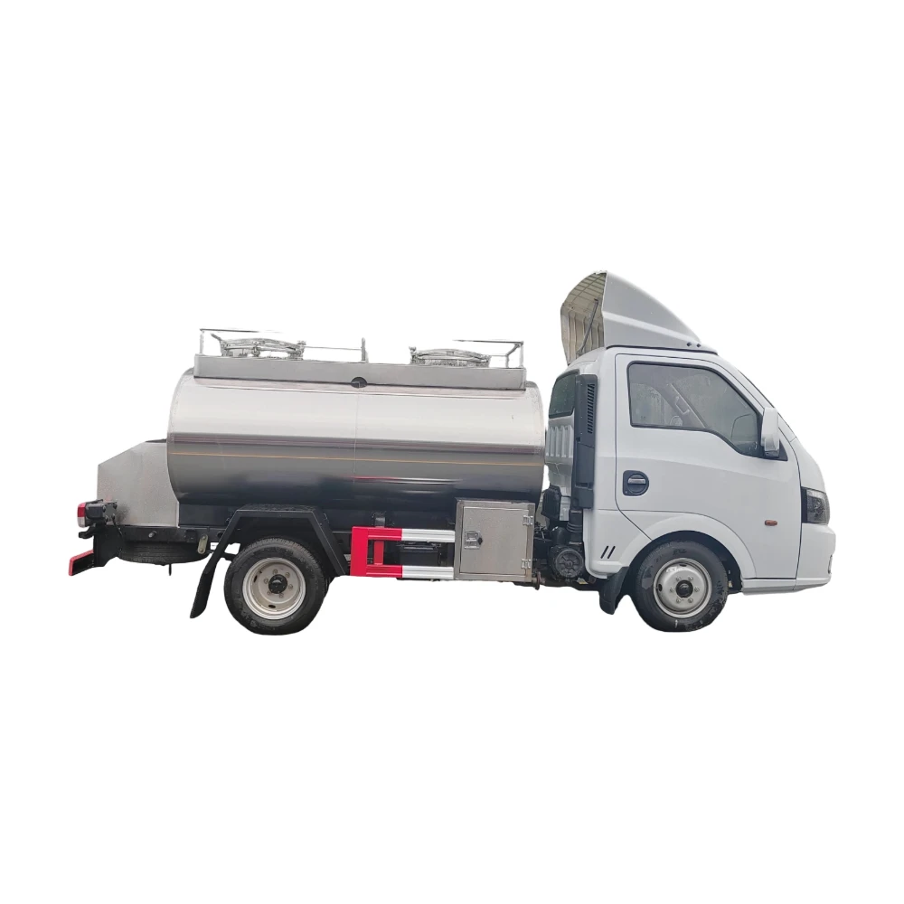 Dongfeng 4x2 Pequeno 3000 Litros Caminhão de Leite de Aço Inox Transmissão Manual Transporte de Leite Fresco Caminhão de Transporte de Leite