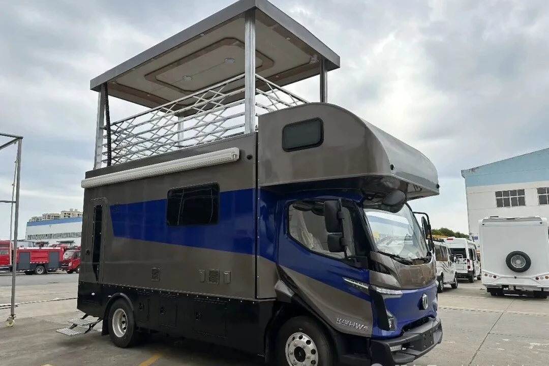 Camper Pop-Up HW5 Híbrido Plug-in Flying Saucer