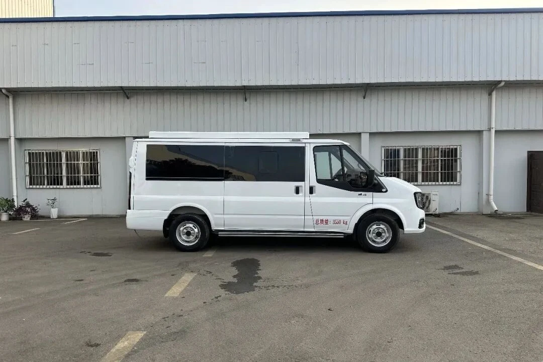 Jiangling Fushun van tipo de venda de eixo médio com teto ultra-baixo [com elevador de teto rígido]