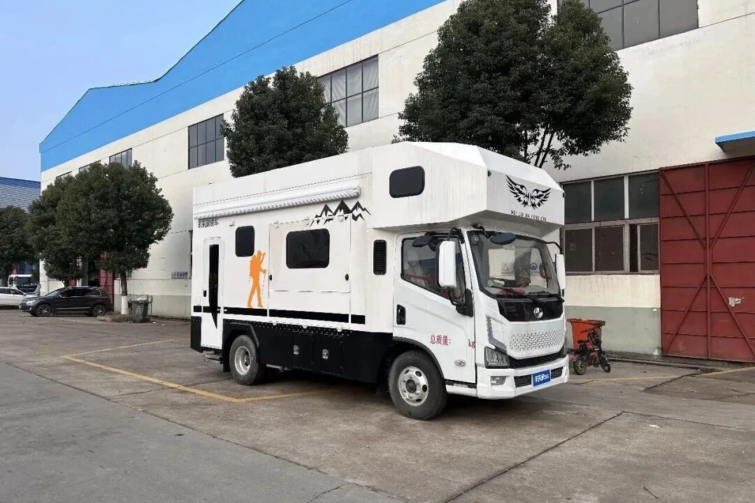 SAIC Yujian H500 Carro de Campanha Móvel [Janelas de Pássaro Duplo Asa]