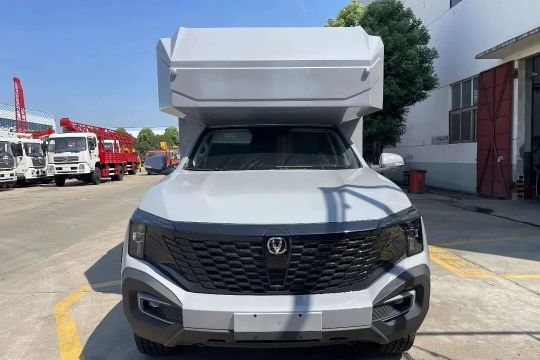 Chang'an Caçador de Longa Distância Híbrido Fours Wheel Drive Pick-up RV