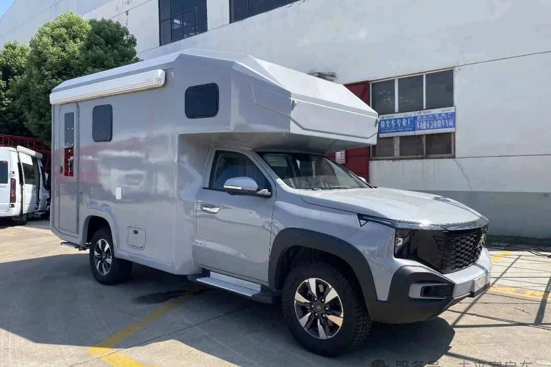 Chang'an Caçador de Longa Distância Híbrido Fours Wheel Drive Pick-up RV